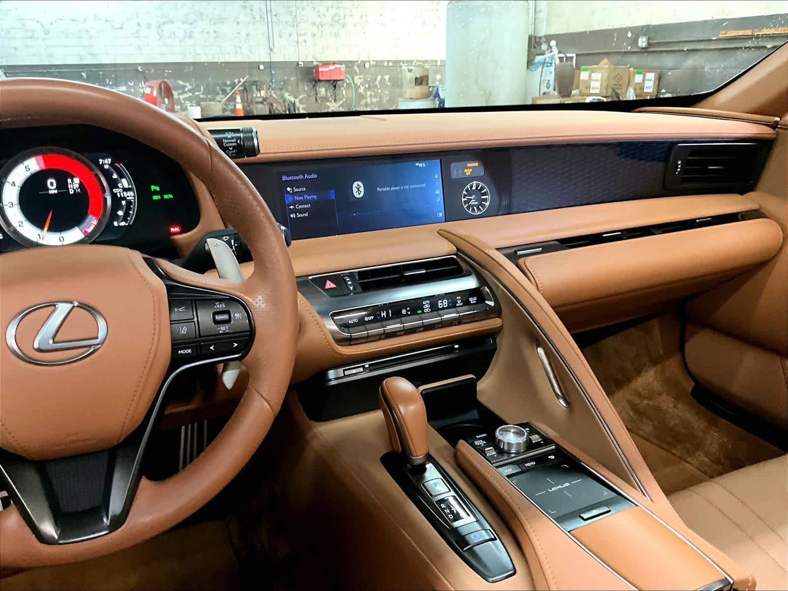 Used 2023 Lexus LC 500 Convertible w/ Touring Package RWD image 9