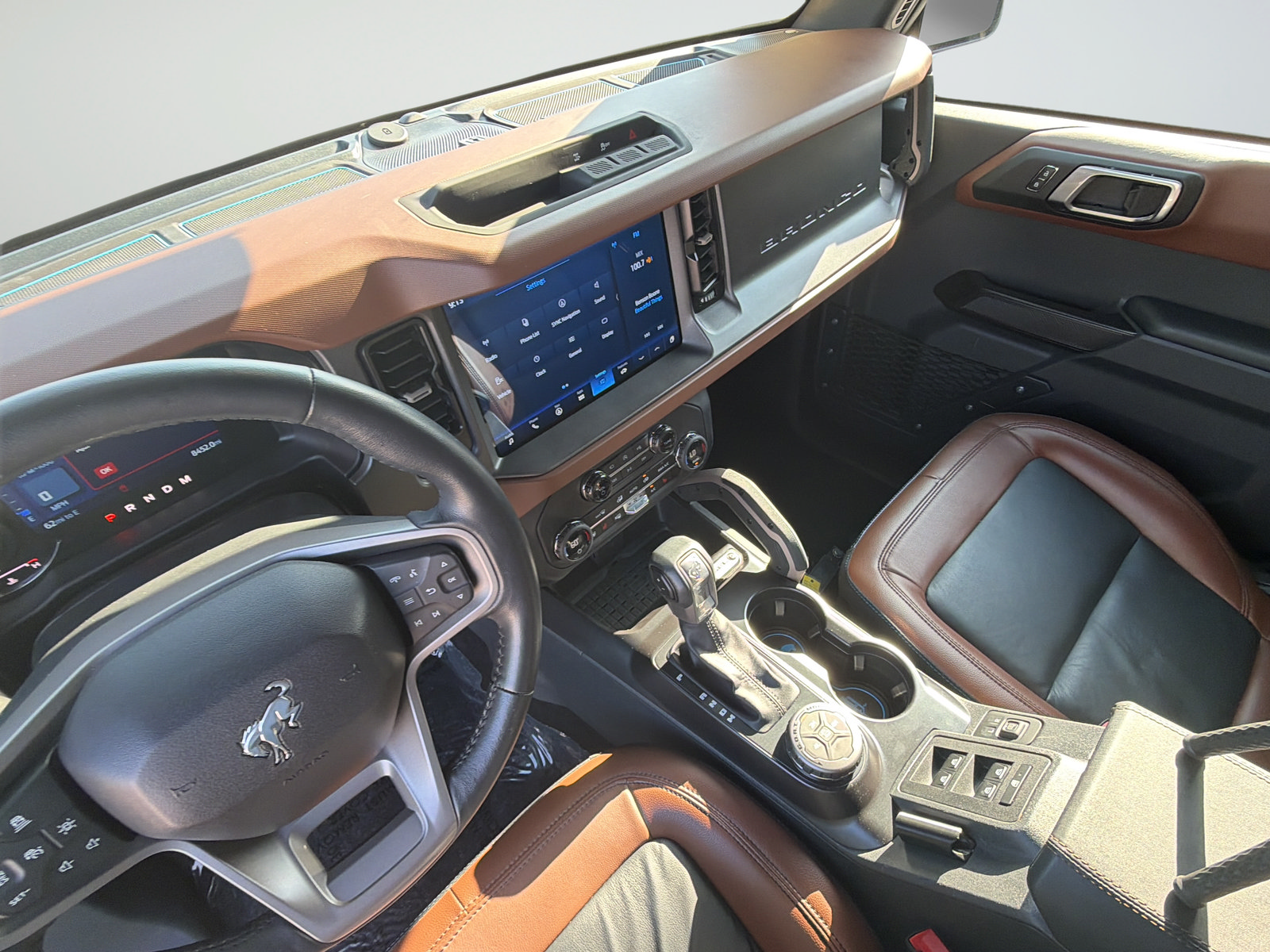 Used 2024 Ford Bronco Outer Banks AWD/4WD image 19