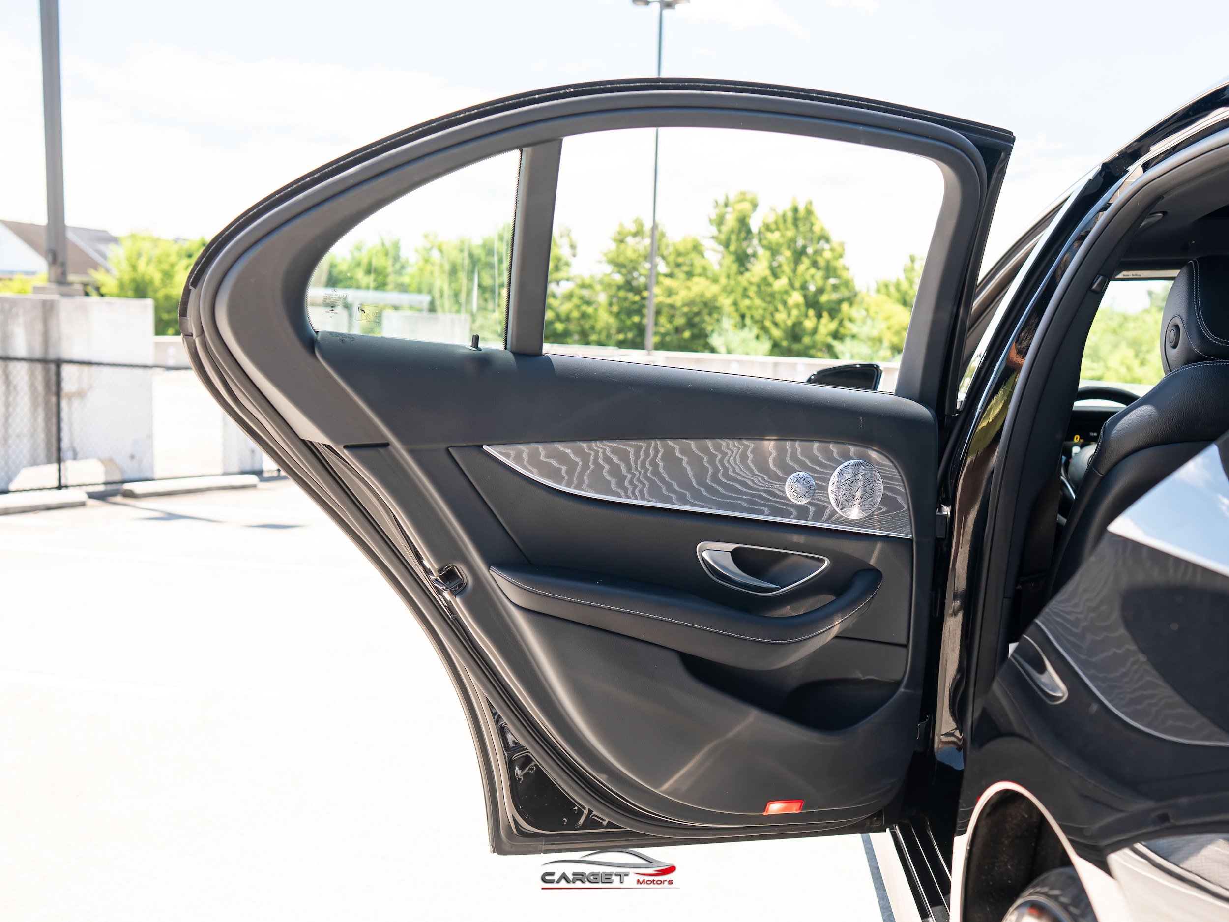 Used 2021 Mercedes-Benz E 350 4MATIC Sedan w/ Premium Package image 43