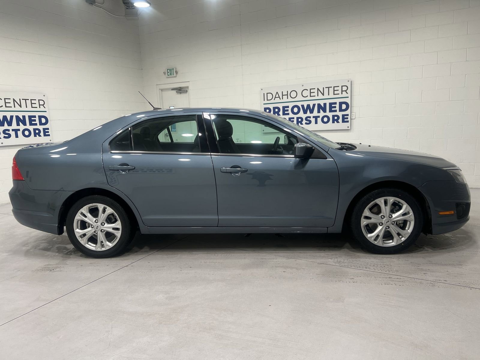 Used 2012 Ford Fusion SE image 9