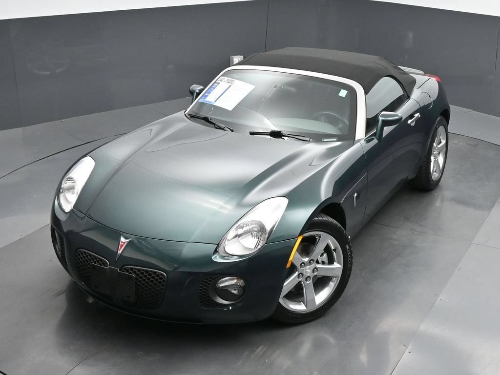 Used 2007 Pontiac Solstice GXP w/ Premium Package RWD image 38