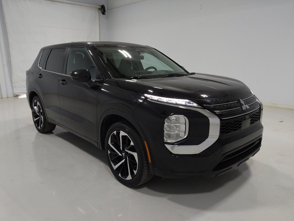 Used 2022 Mitsubishi Outlander ES AWD/4WD image 13