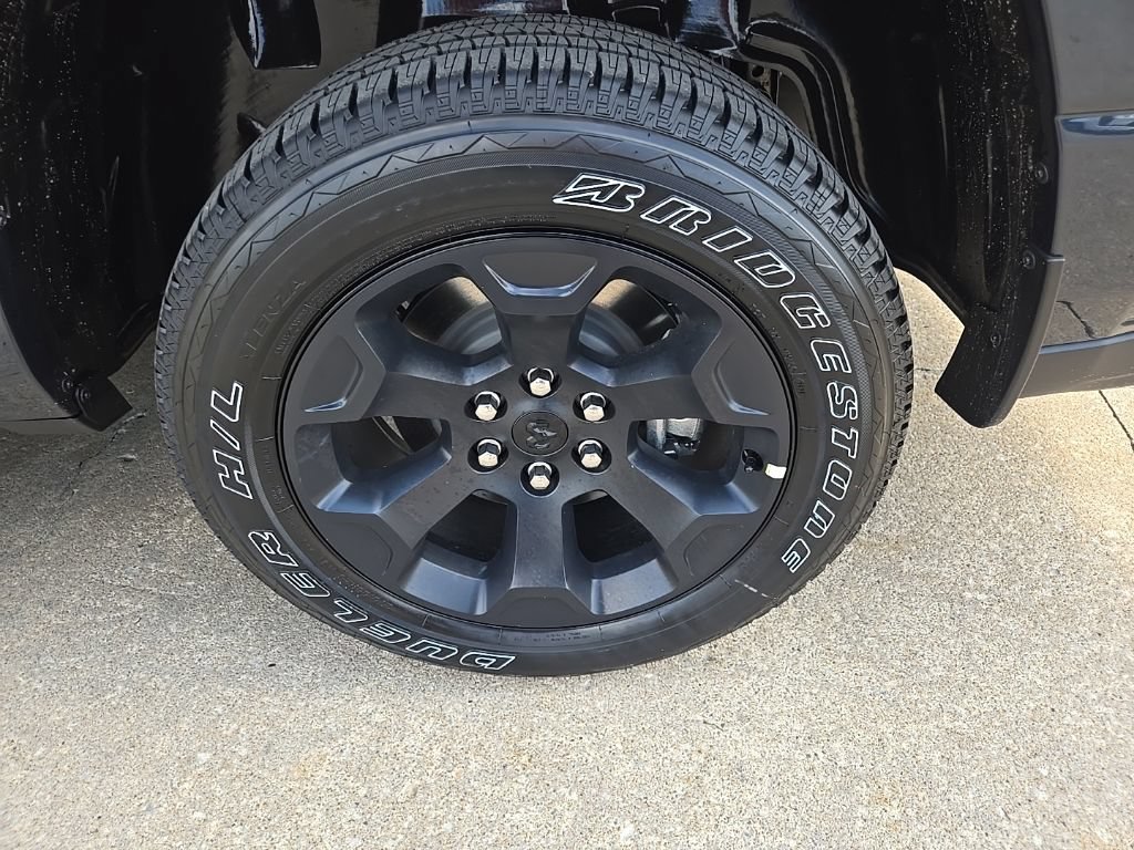 New 2027 RAM 1500 Express AWD/4WD image 30