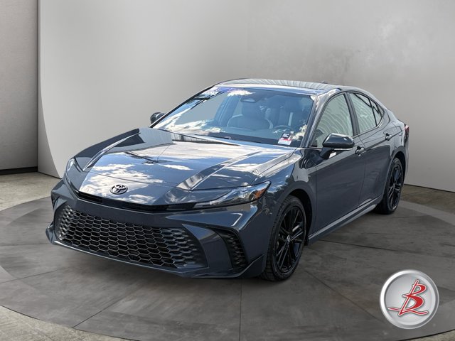 Used 2025 Toyota Camry SE w/ Convenience Package AWD/4WD image 3