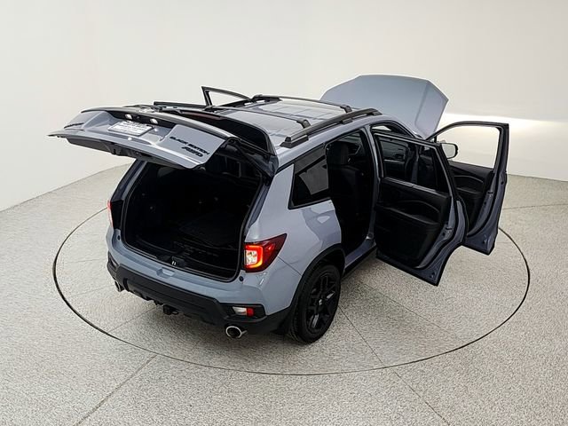 Used 2025 Honda Passport Black Edition image 44