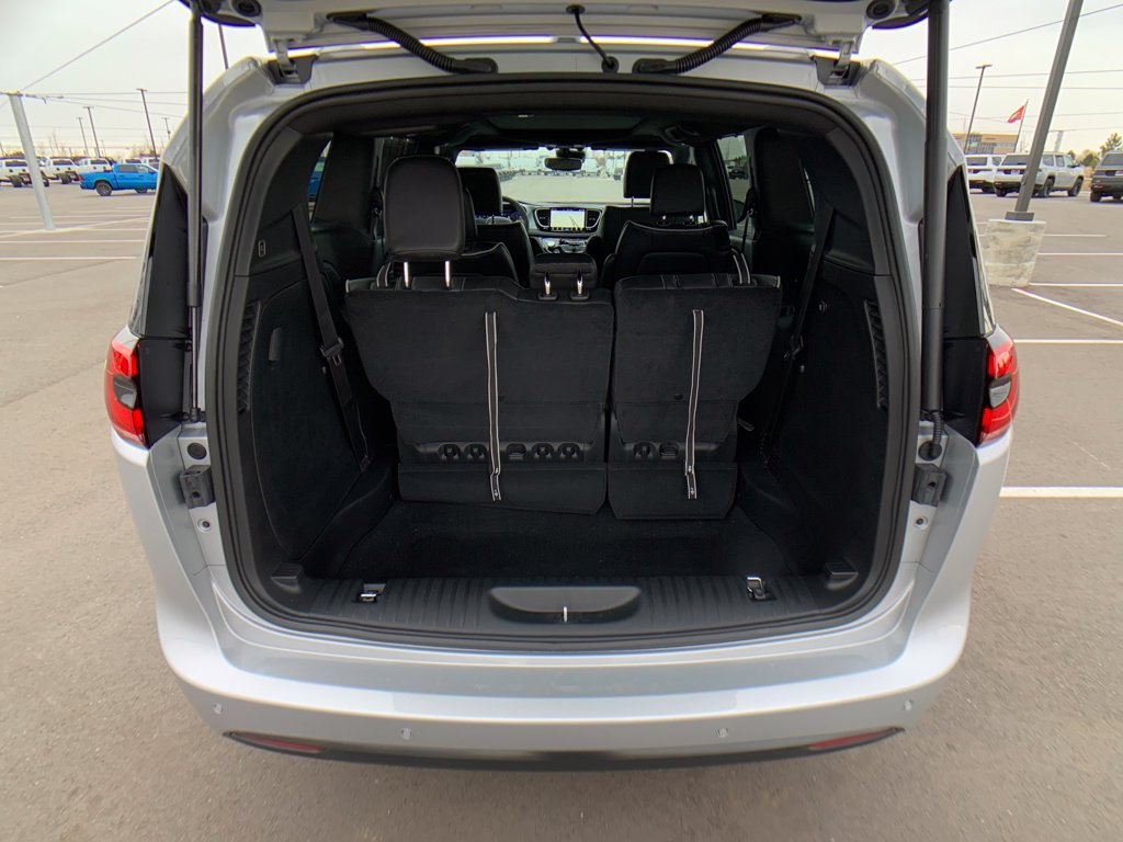 New 2026 Chrysler Pacifica Limited w/ S Appearance Package AWD/4WD image 24