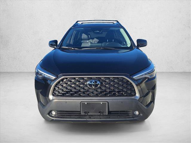 Certified 2023 Toyota Corolla Cross XLE image 2