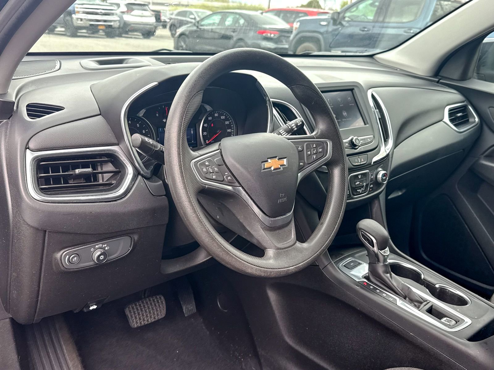 Used 2022 Chevrolet Equinox LT AWD/4WD image 16