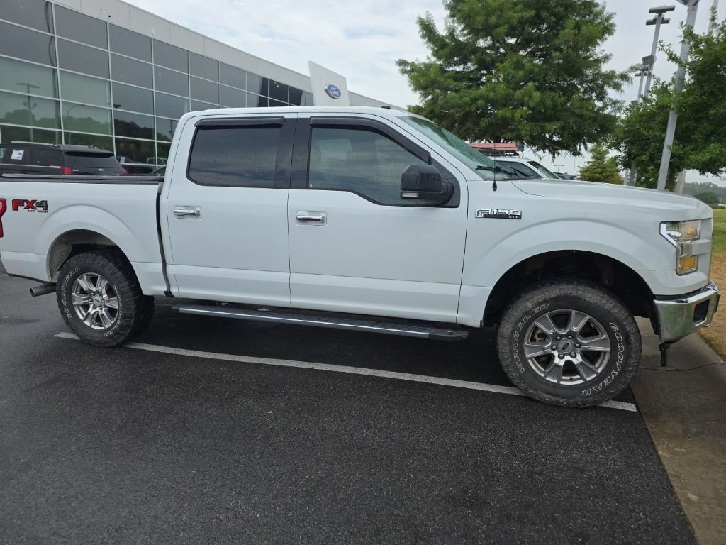 Used 2017 Ford F150 XLT w/ Equipment Group 302A Luxury AWD/4WD image 5