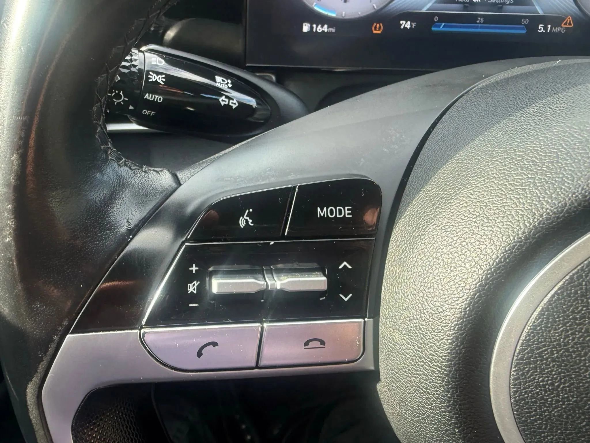 Used 2023 Hyundai Elantra SEL w/ Convenience Package image 19