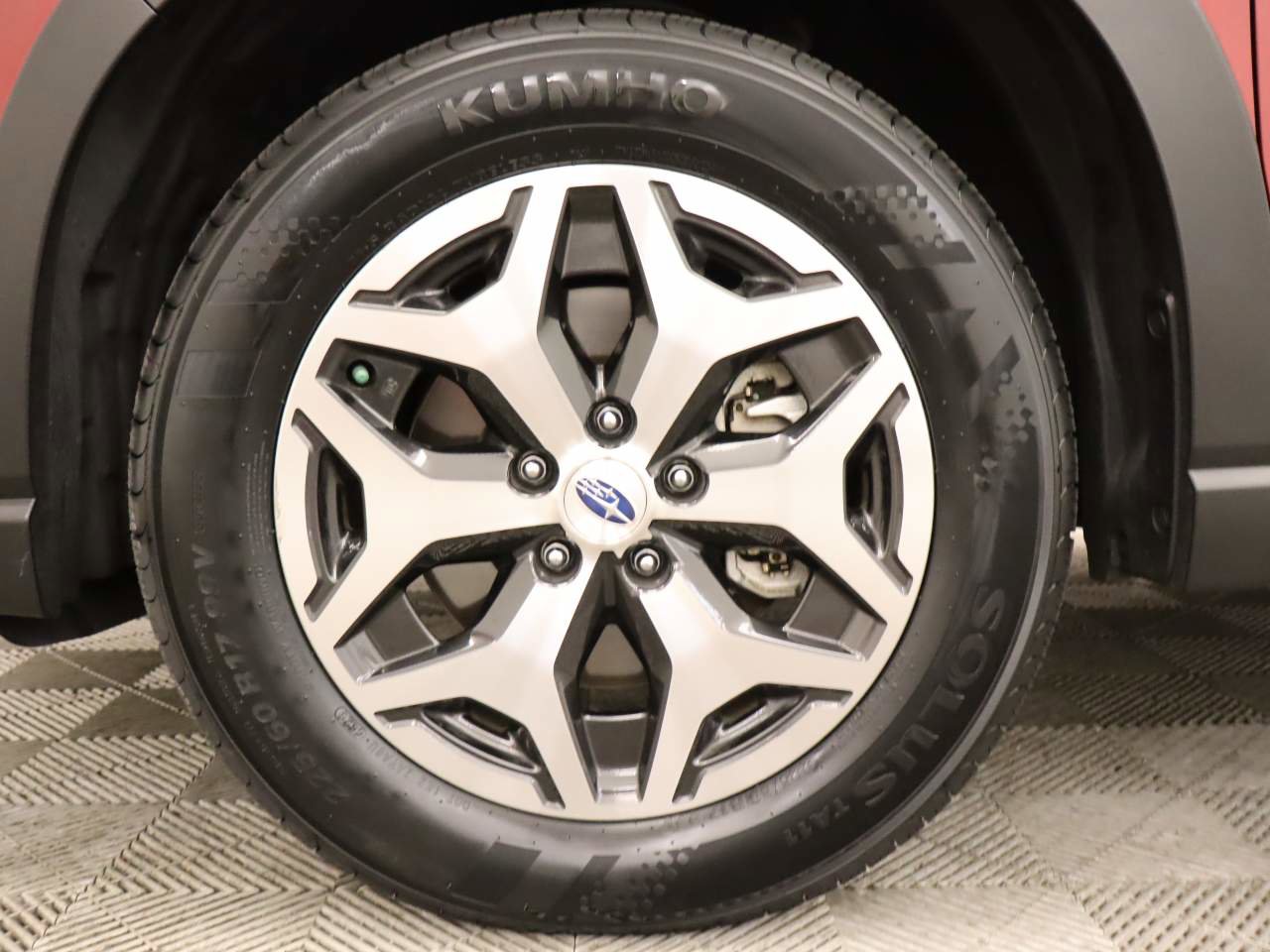 Used 2024 Subaru Forester Premium image 6