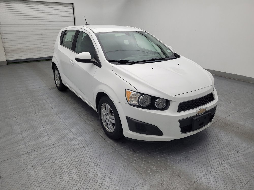 Used 2016 Chevrolet Sonic LT FWD image 13