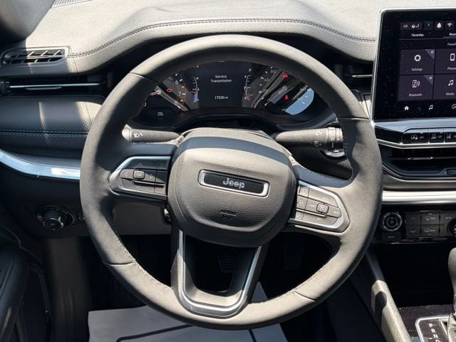 Used 2026 Jeep Compass Limited AWD/4WD image 34