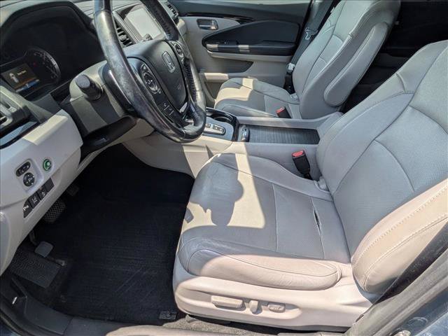 Used 2017 Honda Pilot Elite image 16