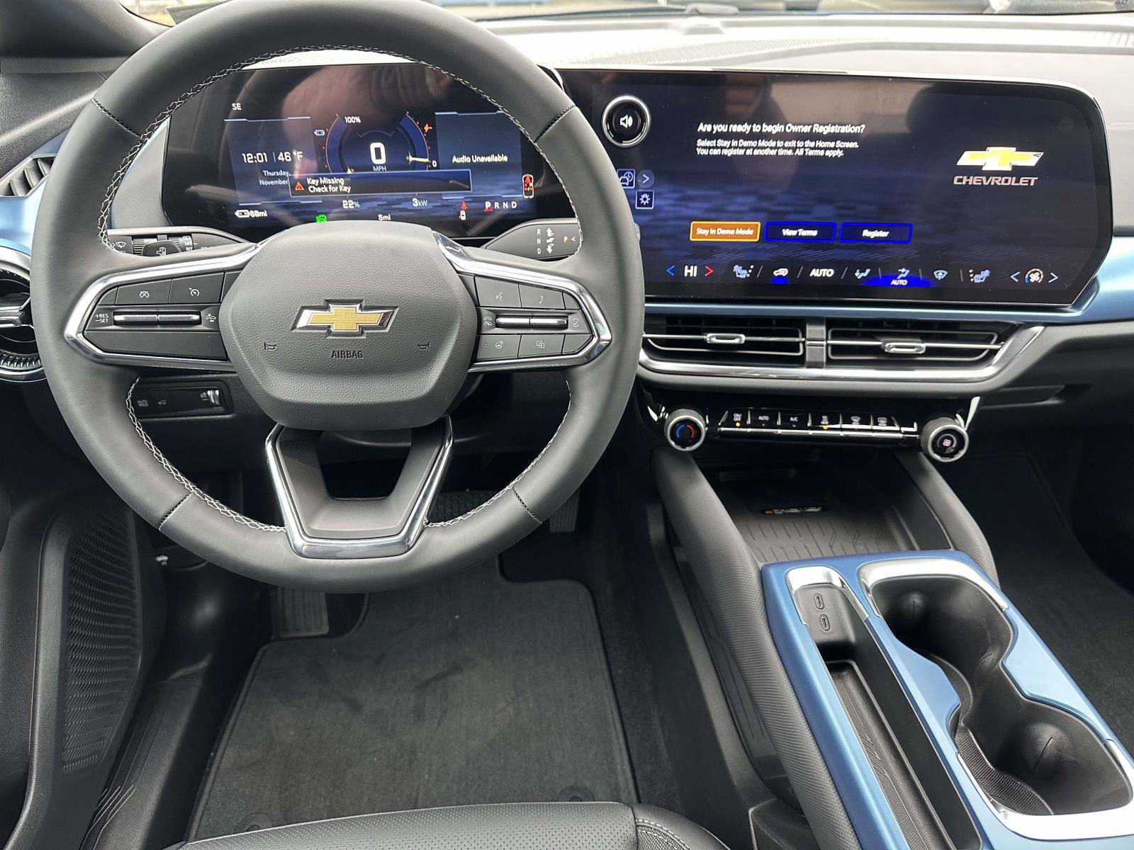 New 2026 Chevrolet Equinox EV LT AWD/4WD image 7