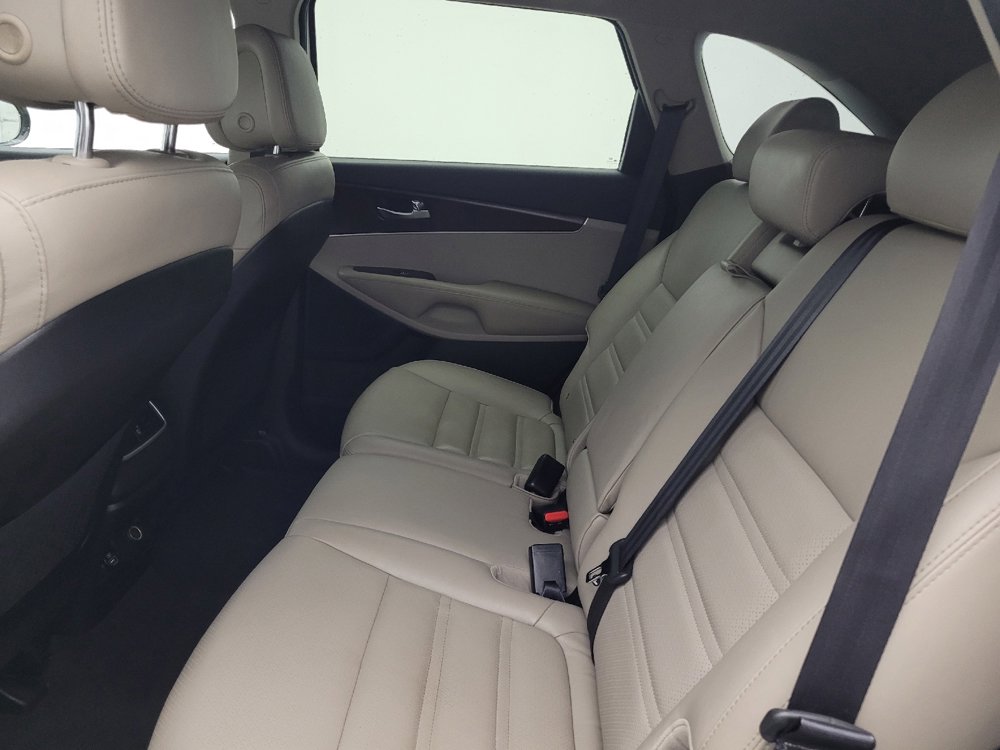 Used 2016 Kia Sorento EX AWD/4WD image 18