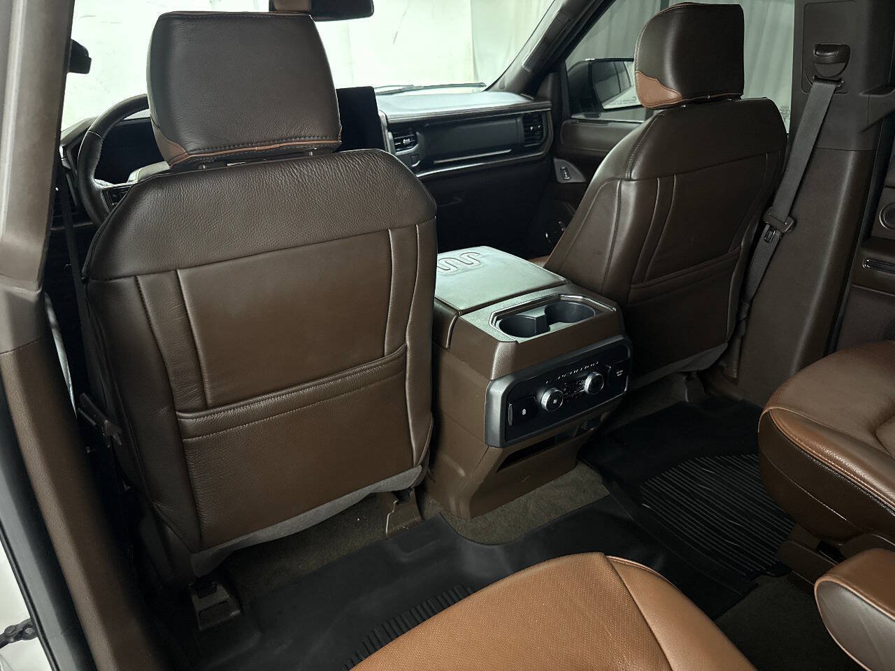 Used 2024 Ford Expedition King Ranch RWD image 59