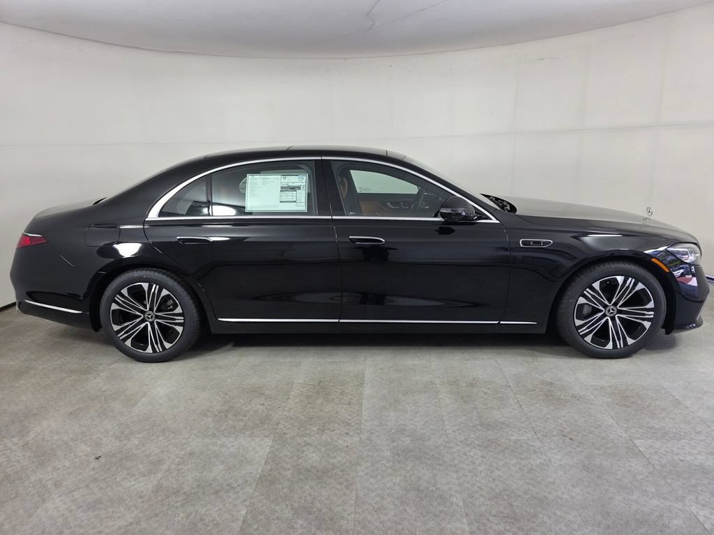 New 2027 Mercedes-Benz S 580 4MATIC Sedan image 3