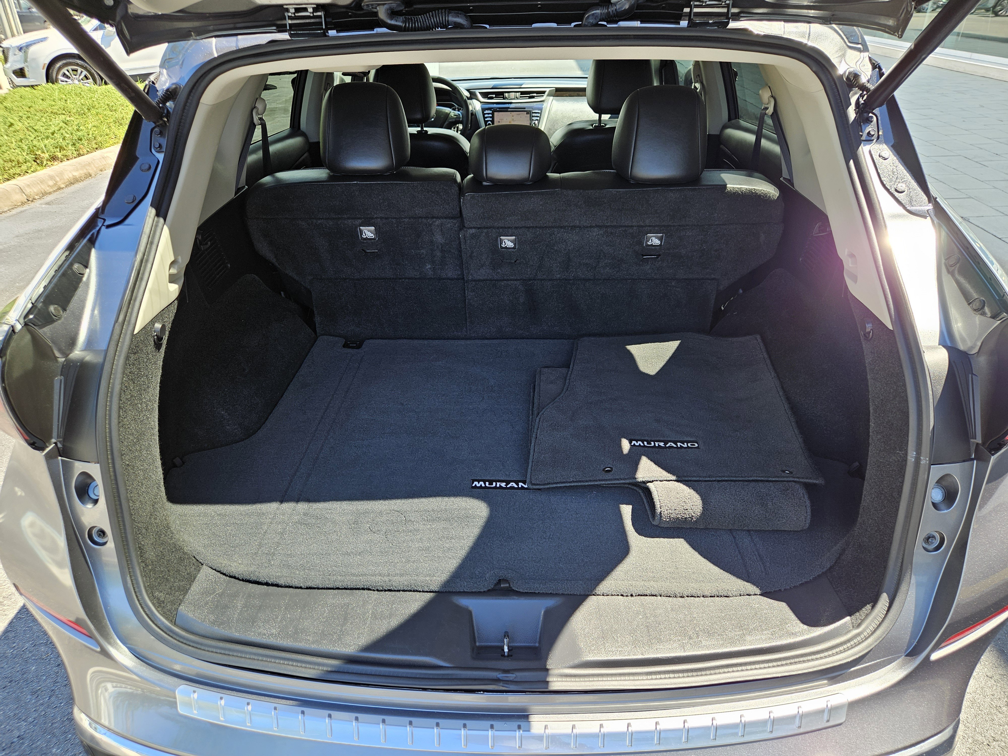 Used 2019 Nissan Murano Platinum image 12