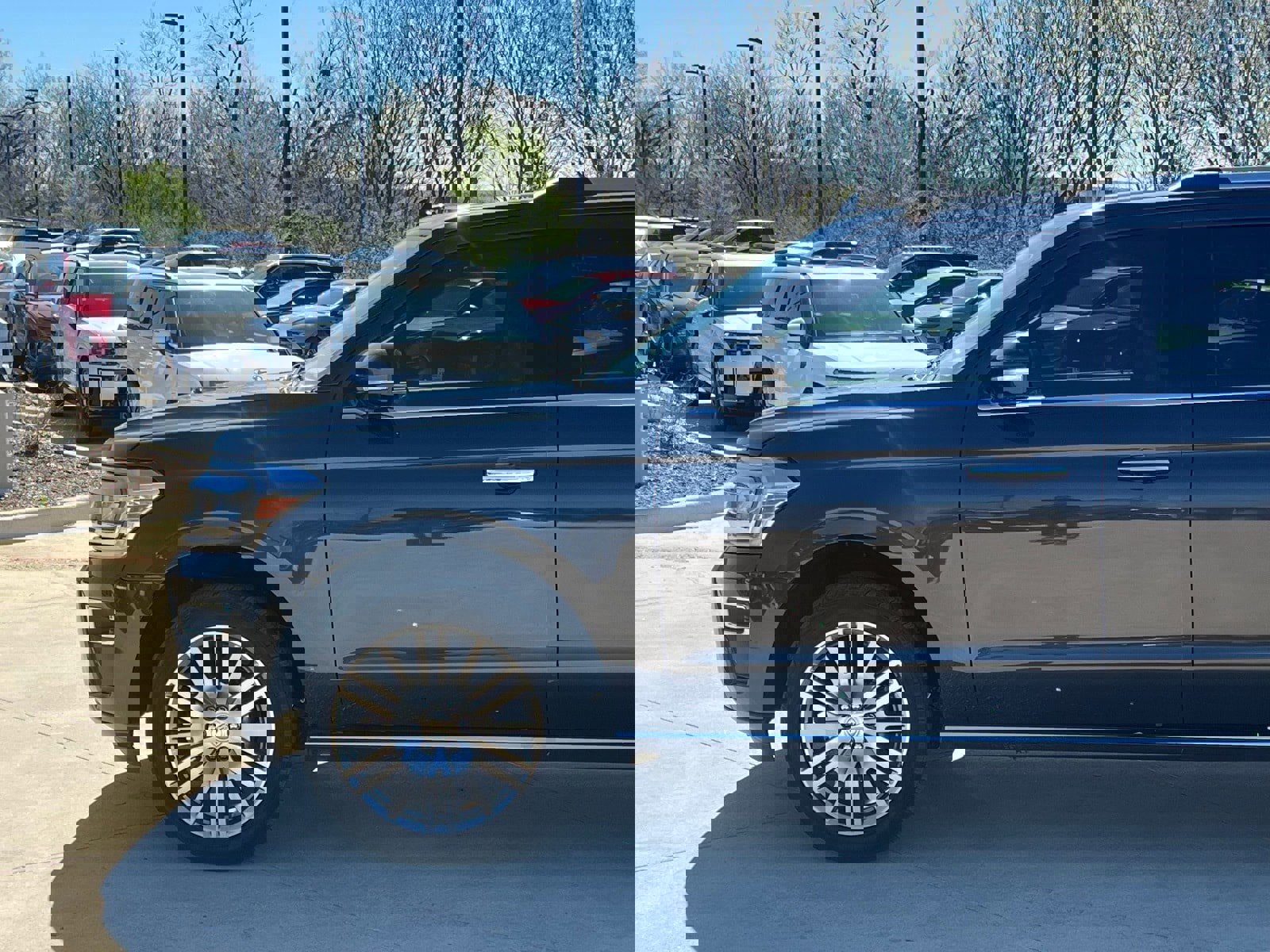 Used 2024 Ford Expedition Max Limited image 7