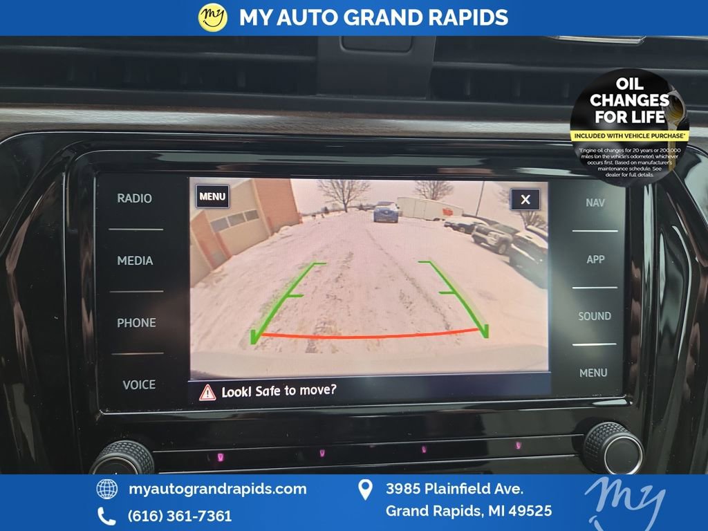 Used 2020 Volkswagen Passat 2.0T SEL image 23