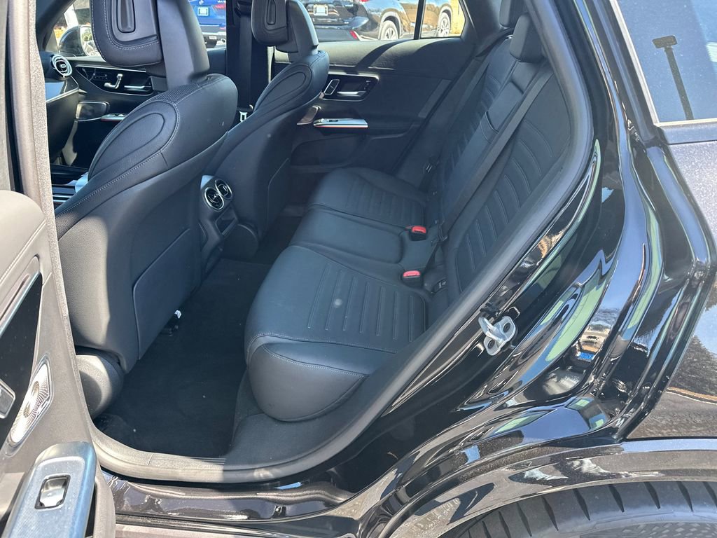 Certified 2025 Mercedes-Benz GLC 43 AMG 4MATIC image 23