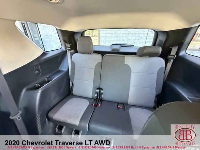 Used 2020 Chevrolet Traverse LT w/ Driver Confidence II Package AWD/4WD image 12