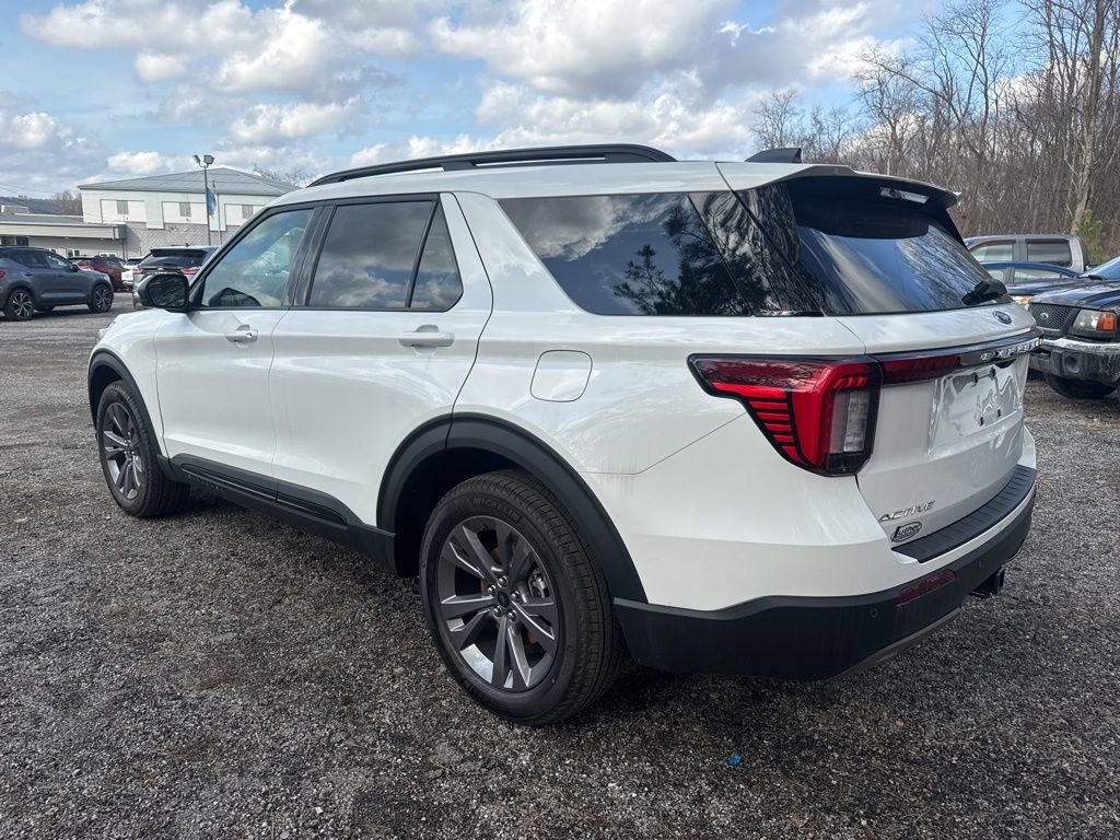 New 2026 Ford Explorer Active w/ Active Comfort Package image 7