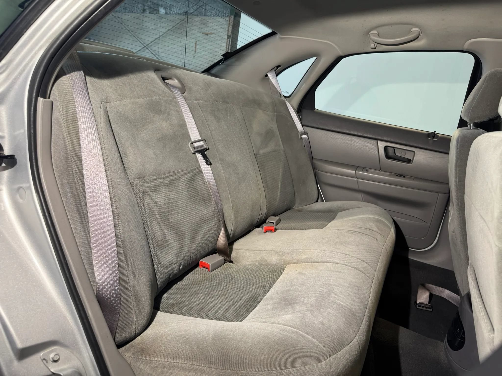 Used 2007 Ford Taurus SE FWD image 22