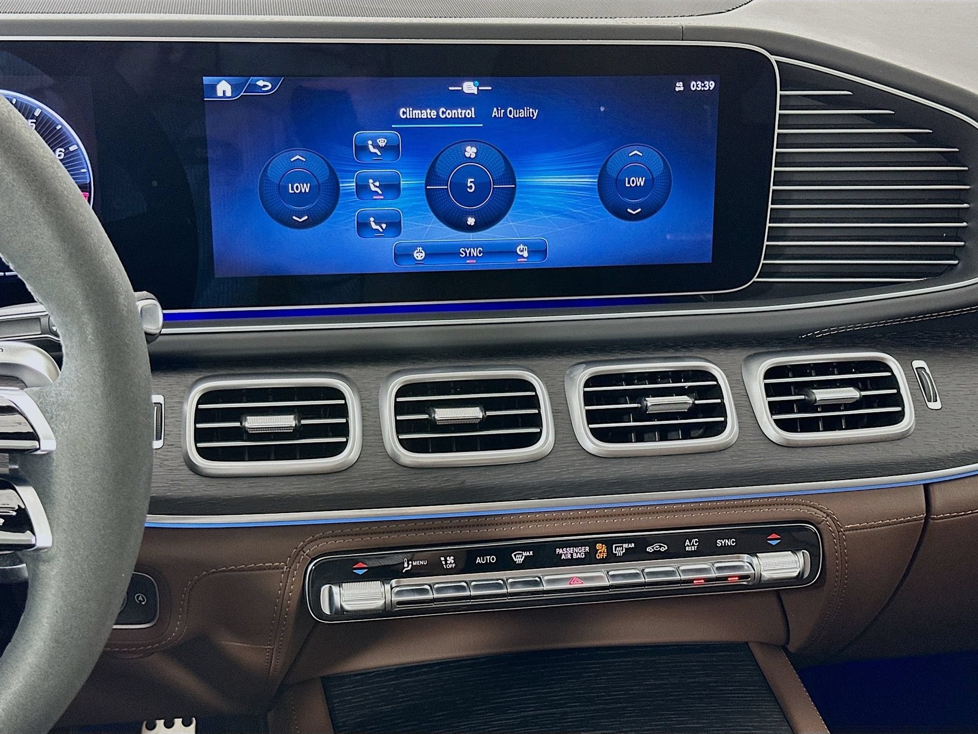 Certified 2025 Mercedes-Benz GLE 63 AMG S image 17
