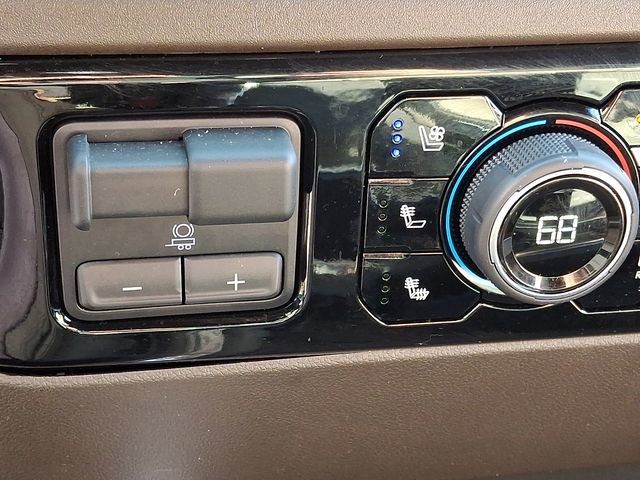 Certified 2025 Chevrolet Silverado 2500 LTZ w/ LTZ Convenience Package image 25