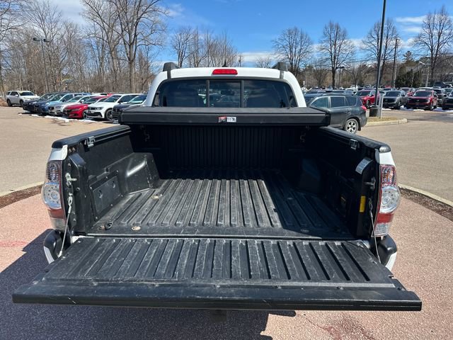 Used 2014 Toyota Tacoma 4x4 Double Cab w/ TRD Sport Package image 25