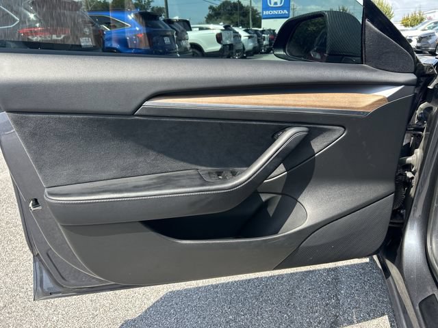 Used 2022 Tesla Model 3 Long Range AWD/4WD image 14