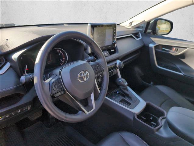 Used 2022 Toyota RAV4 Limited image 7