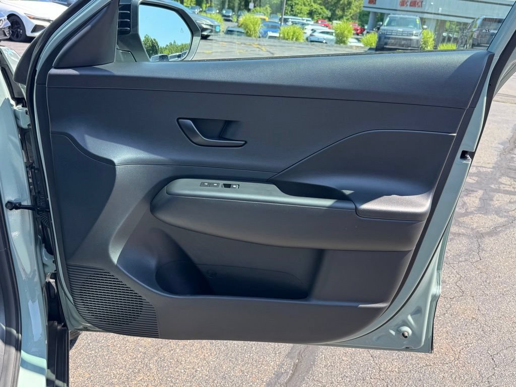 Certified 2026 Hyundai Kona SEL Sport AWD/4WD image 30