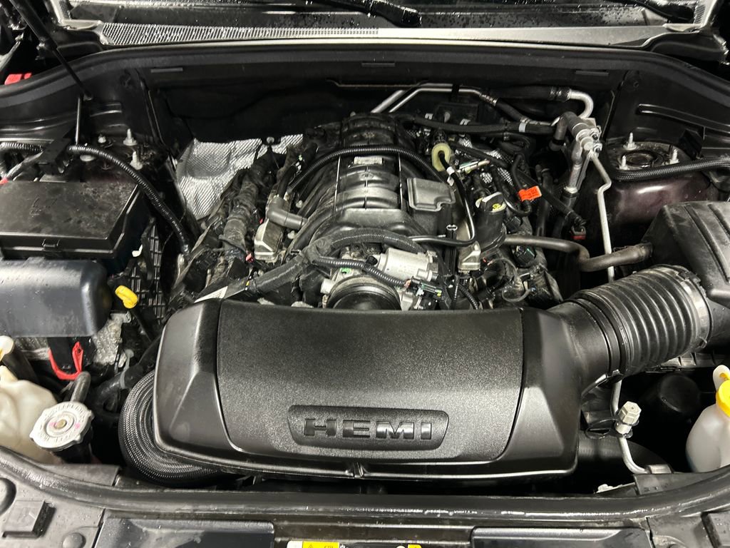 Used 2024 Dodge Durango R/T w/ Tow 'N Go Package image 28