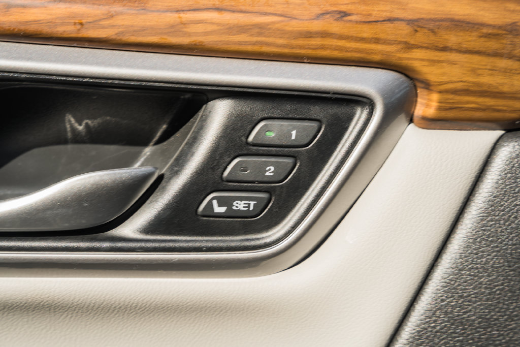 Used 2020 Honda CR-V EX-L image 40