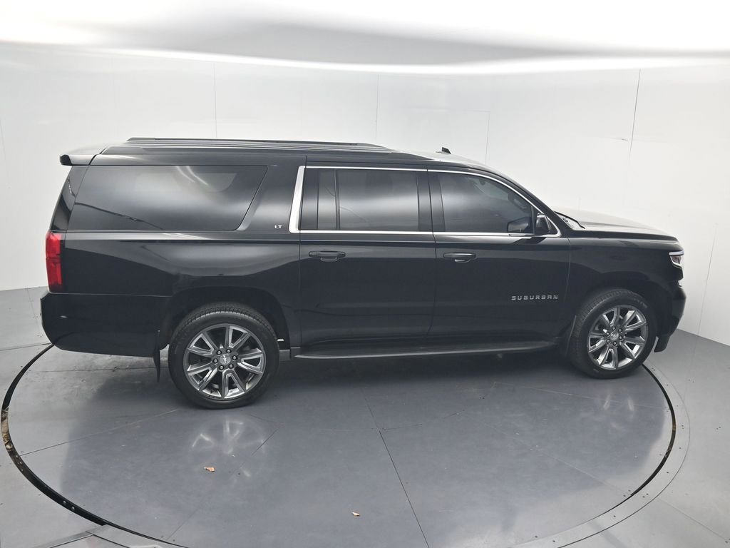Used 2019 Chevrolet Suburban LT AWD/4WD image 63