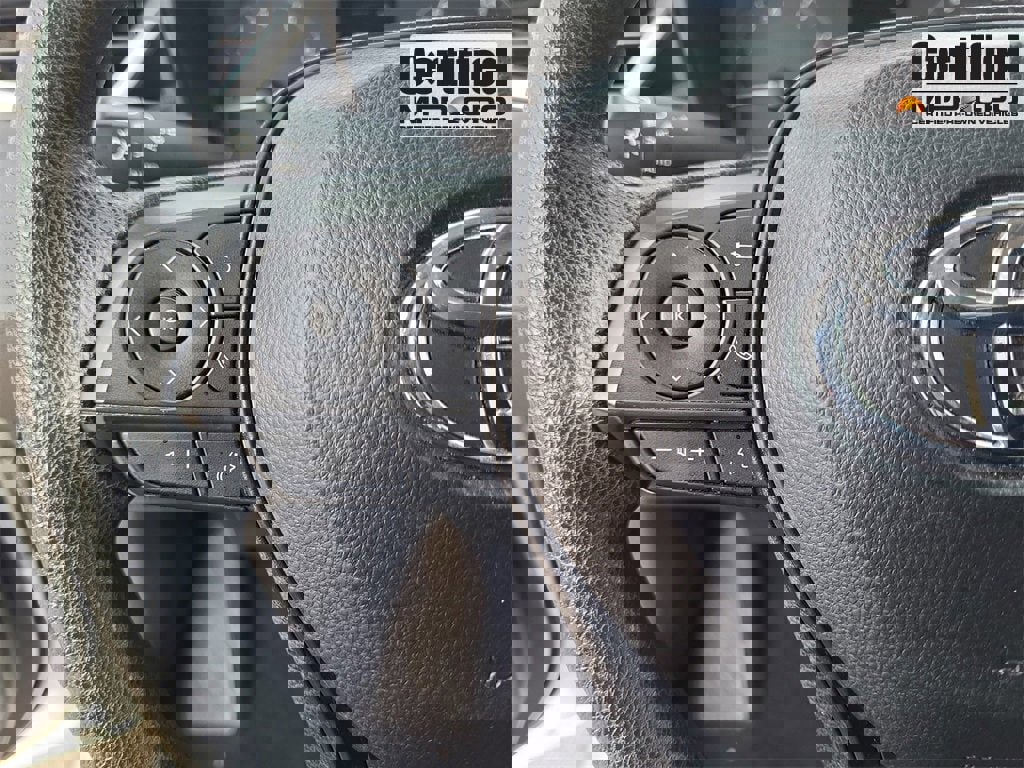 Used 2024 Toyota Corolla LE image 20