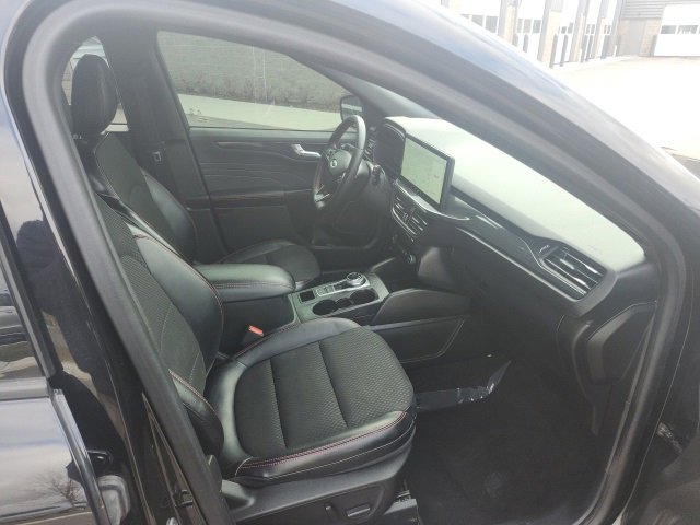 Used 2023 Ford Escape ST-Line Select w/ Tech Pack #2 image 11