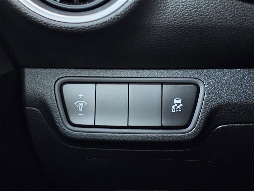 Used 2024 Kia Forte LXS image 21