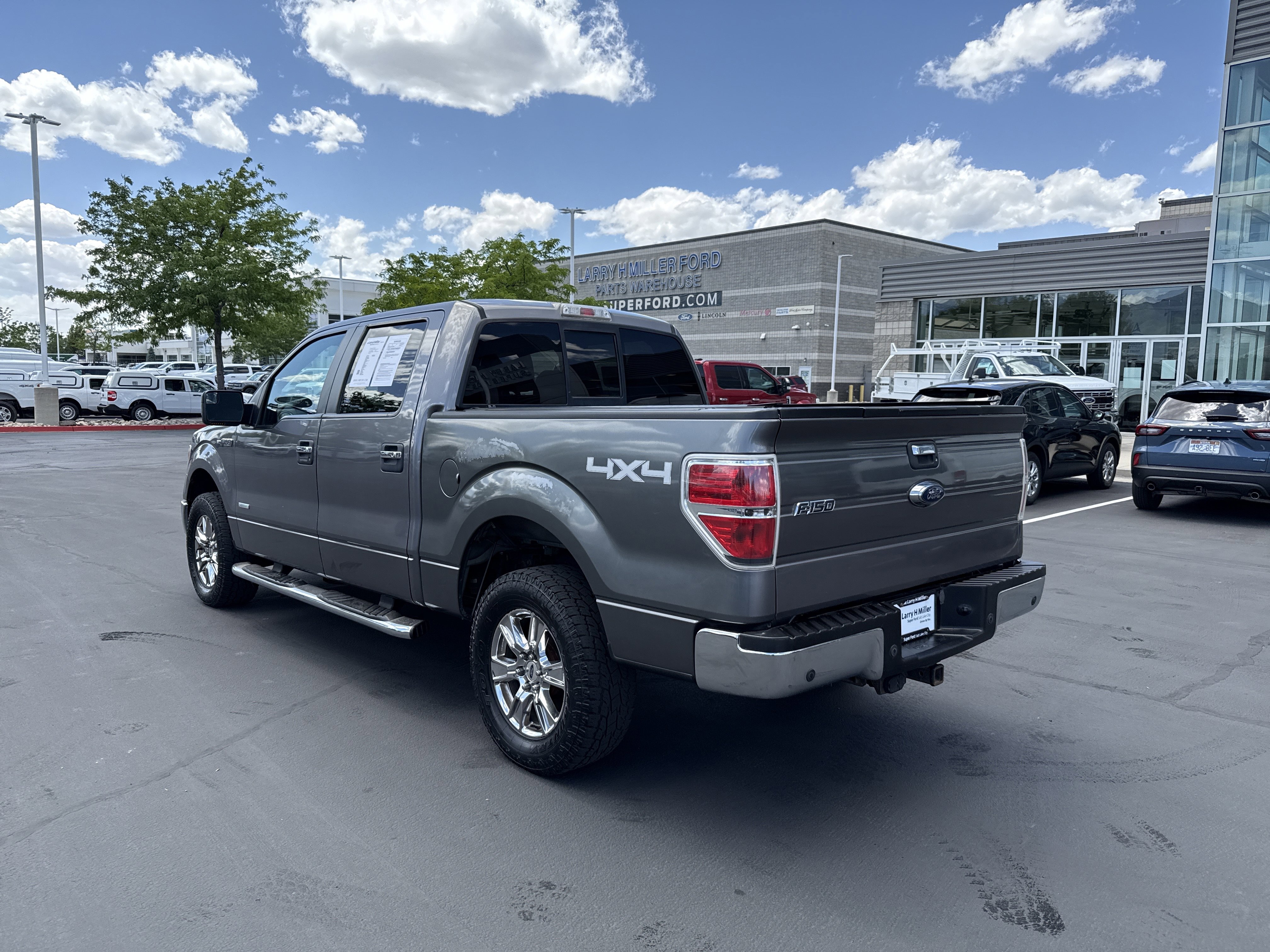 Used 2014 Ford F150 XLT w/ Equipment Group 302A Luxury AWD/4WD image 3