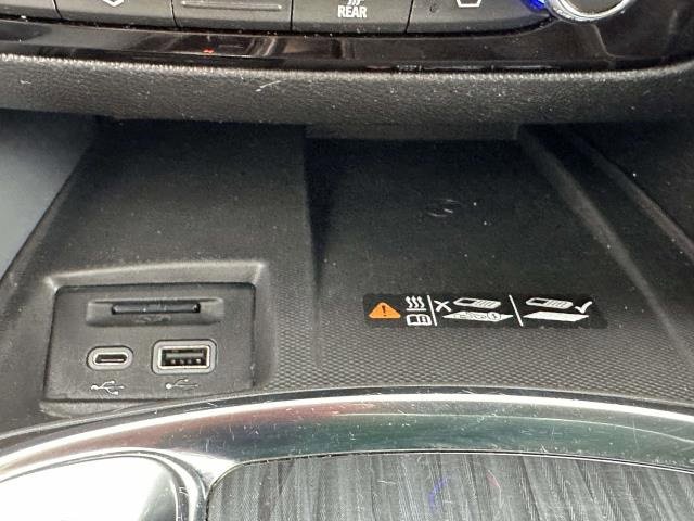 Used 2024 Buick Enclave Premium image 25