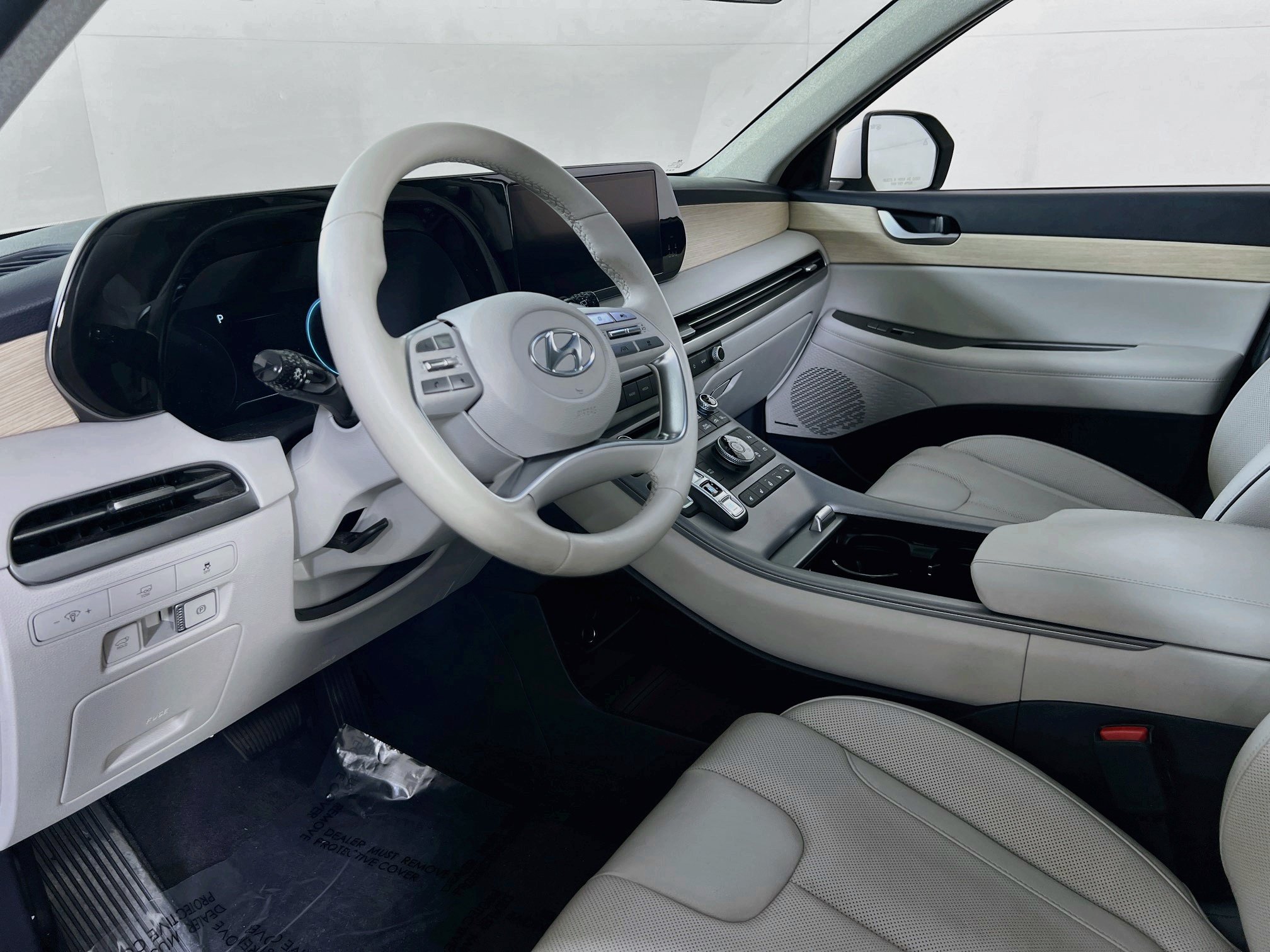 Used 2023 Hyundai Palisade Limited AWD/4WD image 9