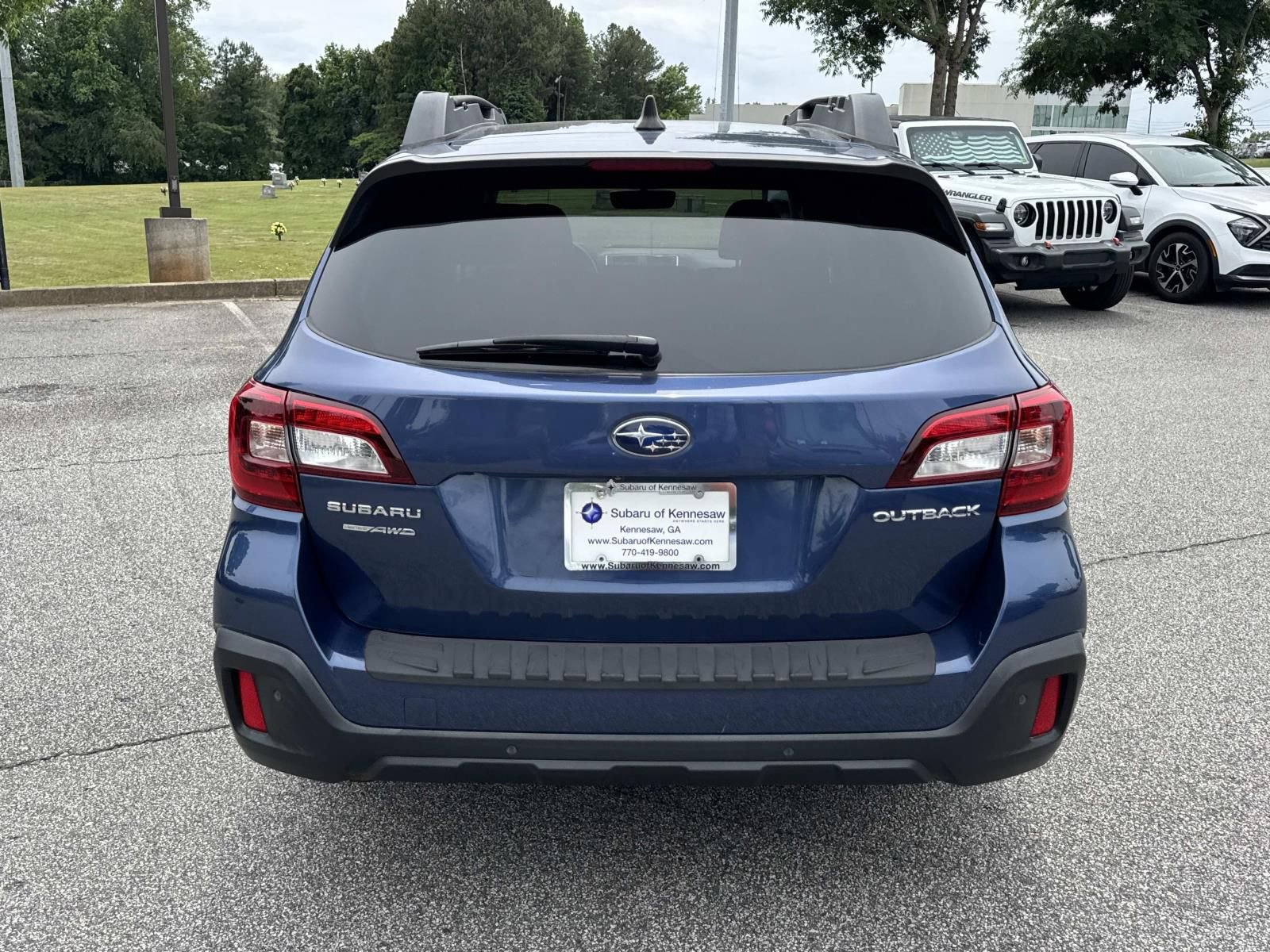 Used 2019 Subaru Outback 2.5i Limited AWD/4WD image 6