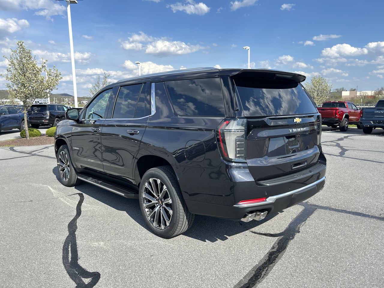 New 2026 Chevrolet Tahoe High Country AWD/4WD image 5