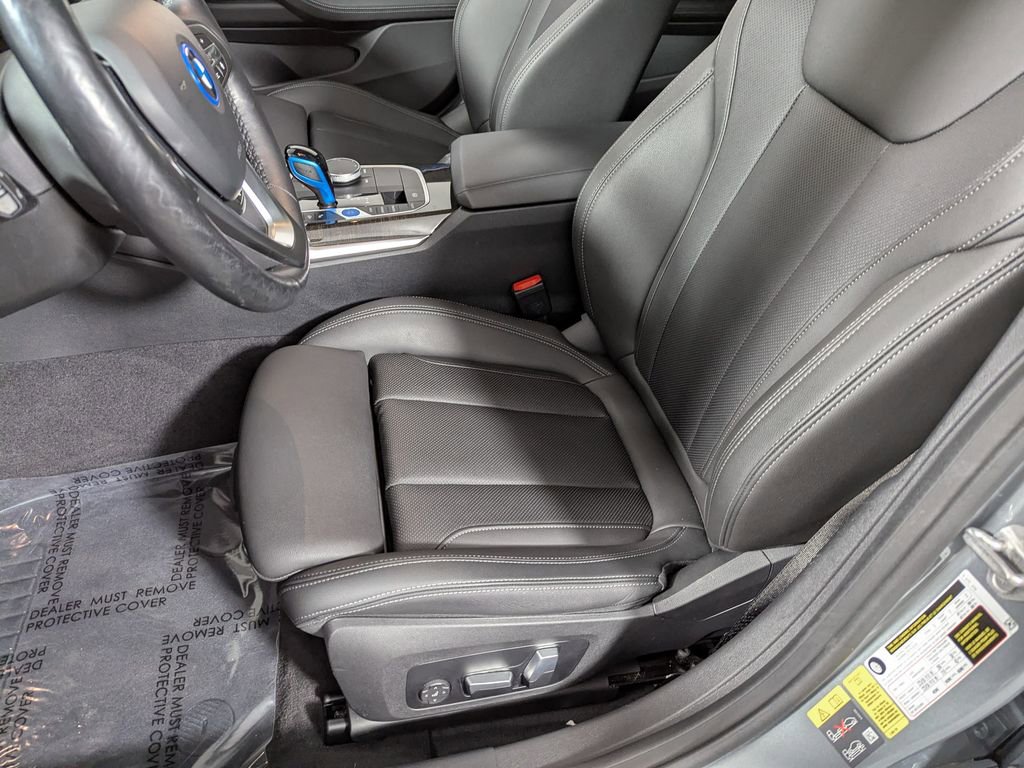 Certified 2023 BMW i4 eDrive35 w/ Premium Package image 20
