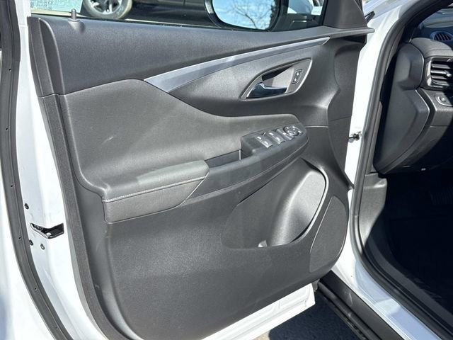 New 2026 Buick Envista Preferred w/ Advanced Safety Package FWD image 10