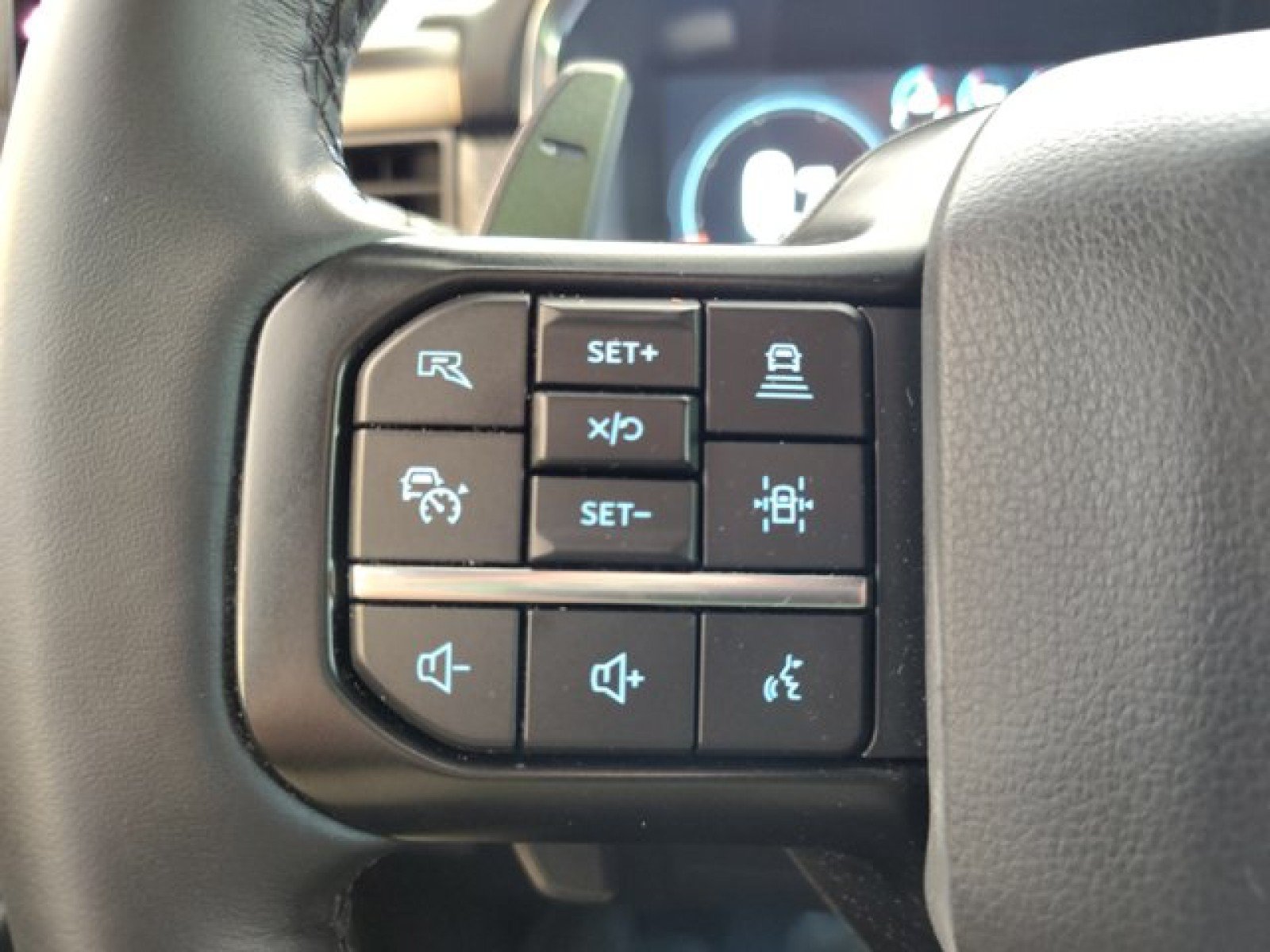 Used 2022 Ford F150 Raptor w/ Raptor 37 Performance Package AWD/4WD image 28