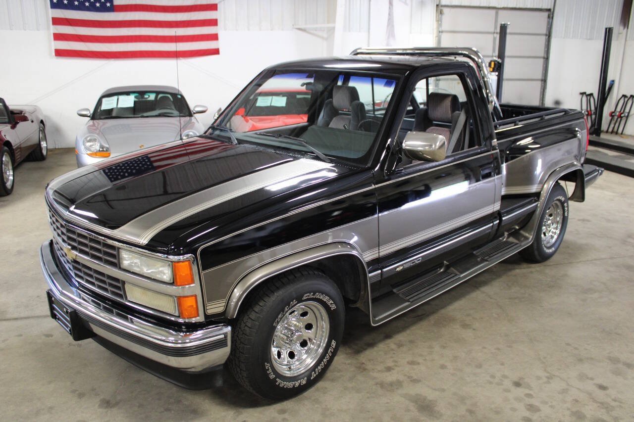 Used 1990 Chevrolet Silverado 1500 2WD Regular Cab image 14